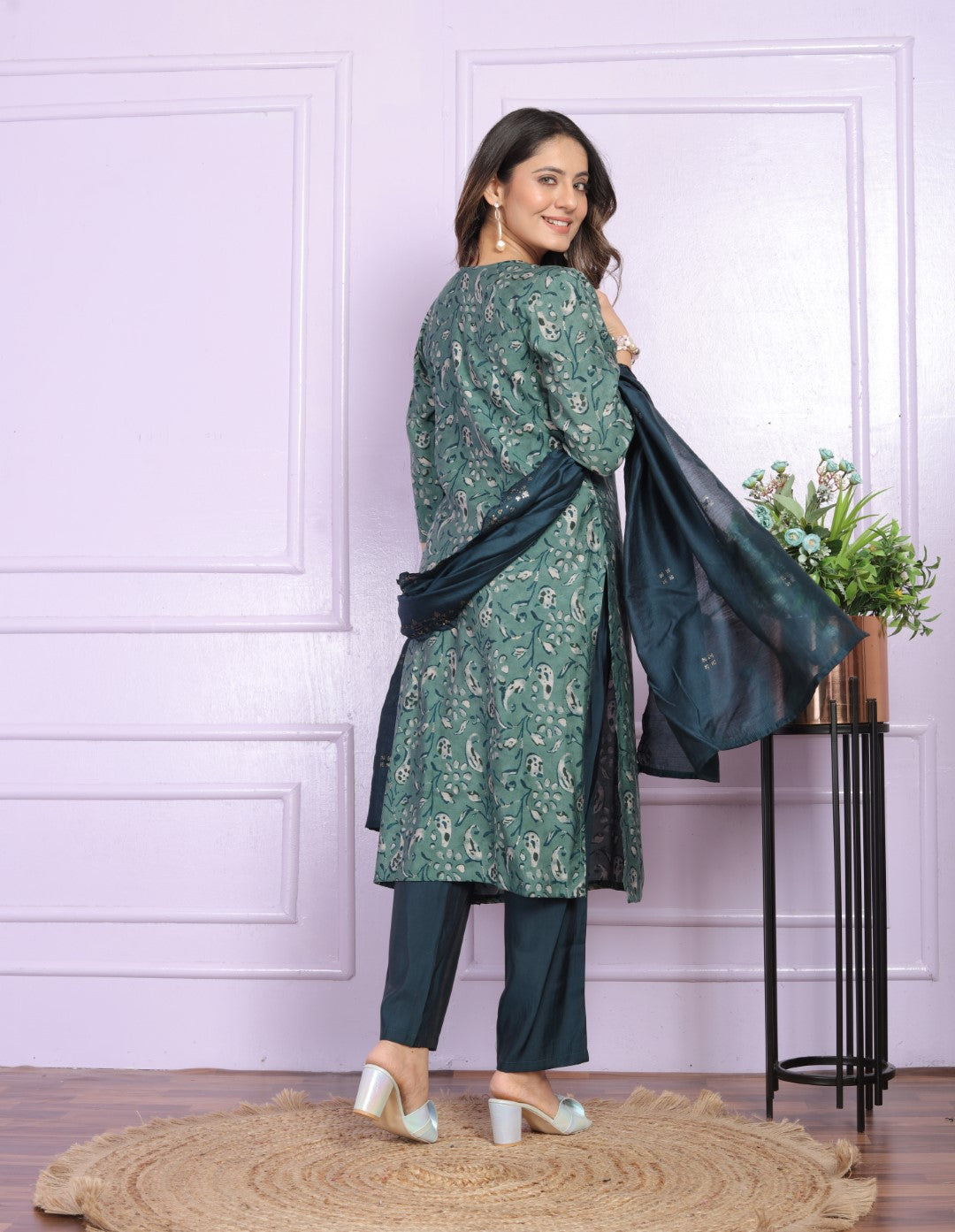 Fantastic Modal Silk Green Color V Neck Kurti With Pent
