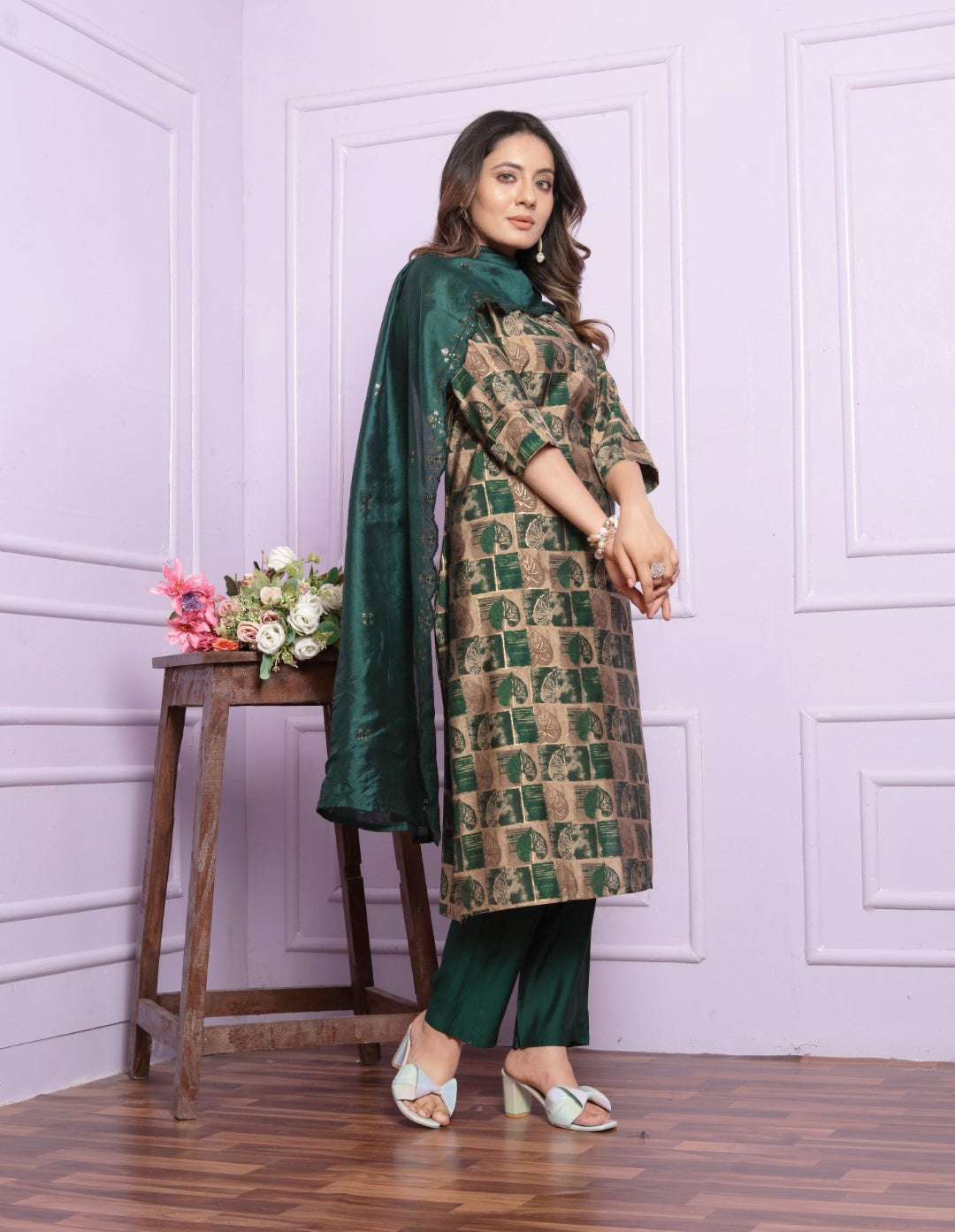Lovely Hand Work Green Color Straight Kurti With Pent