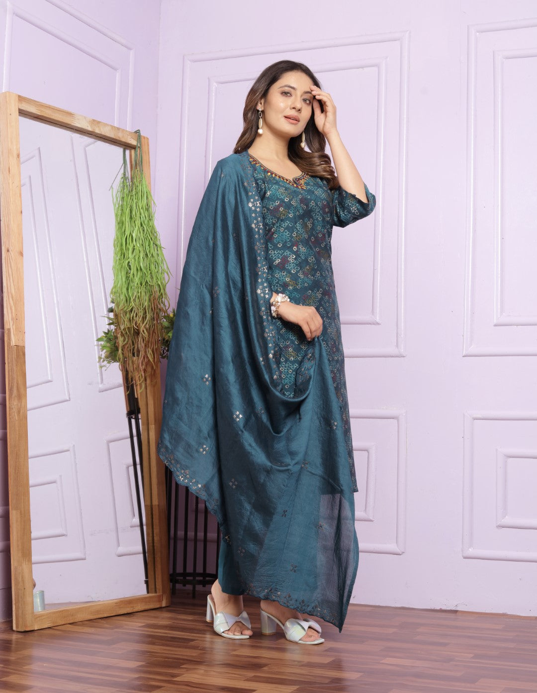 Stunning Hand Work Green Color Fancy Straight Kurti