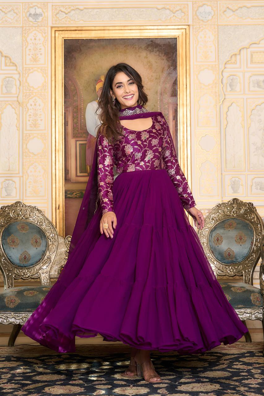 Eyes Catching Georgette Purple & Black Color Gown With Dupatta