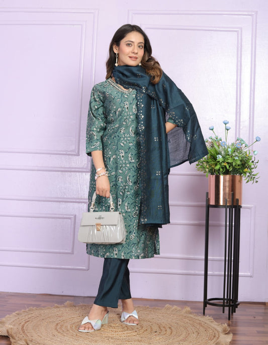 Fantastic Modal Silk Green Color V Neck Kurti With Pent