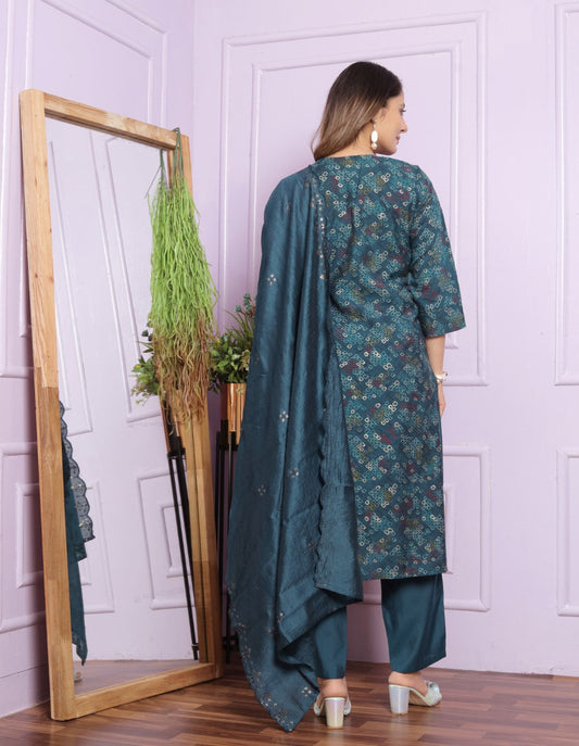 Stunning Hand Work Green Color Fancy Straight Kurti