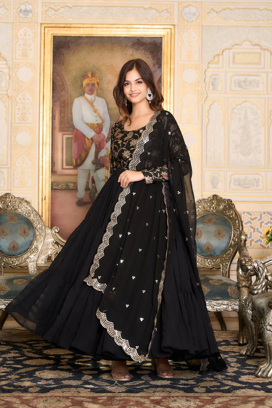 Eyes Catching Georgette Purple & Black Color Gown With Dupatta