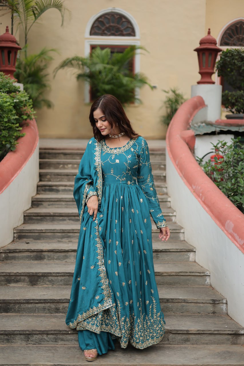 Wonderful Chinon Heavy Work Sky, Perrot & WIne Color Gown