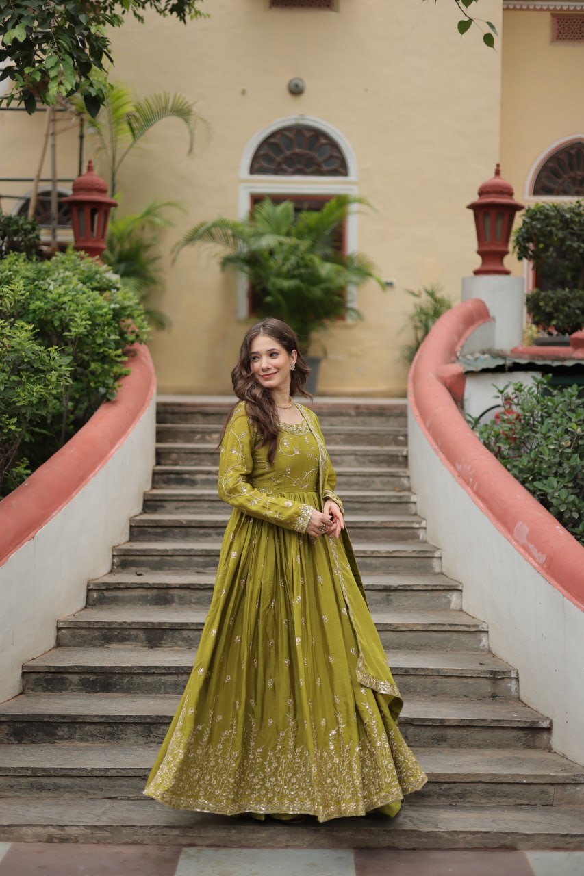 Wonderful Chinon Heavy Work Sky, Perrot & WIne Color Gown
